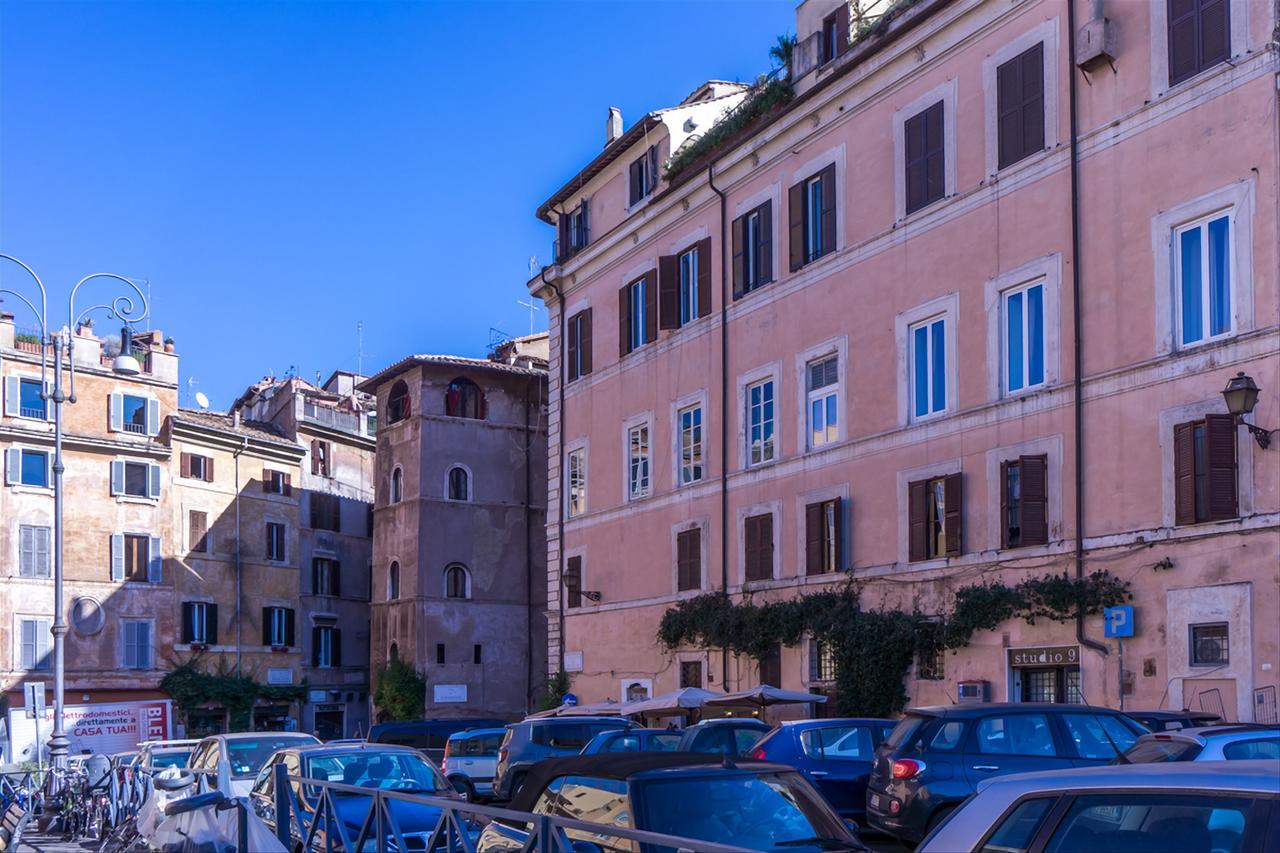 Palazzo Farnese Historical Rom